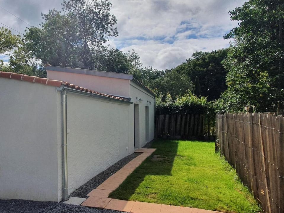 Maison plain-pied avec jardin Apartment in Pays de la Loire