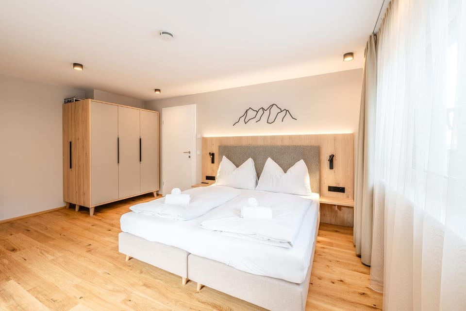 Bed, Photo of the whole room, Bedroom, towels, wardrobe