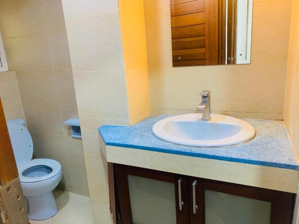 Crystal Sand Mount Lavinia Apartment in Central Province