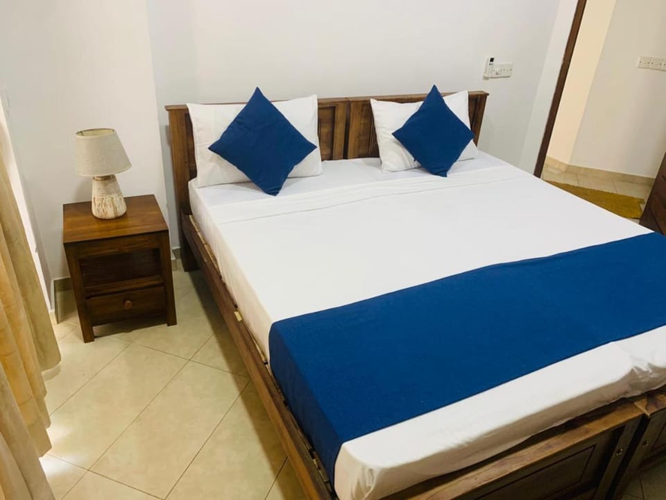 Crystal Sand Mount Lavinia Apartment in Central Province