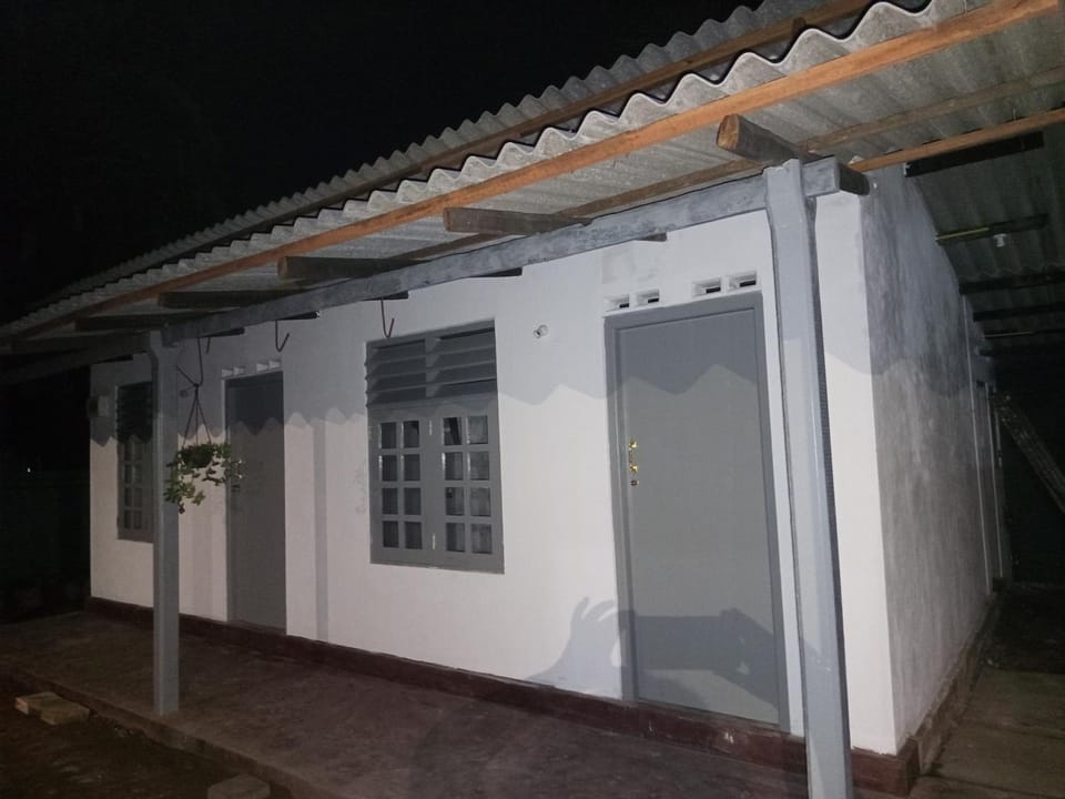Viyaana Bed and Breakfast Capsule hotel in Wadduwa