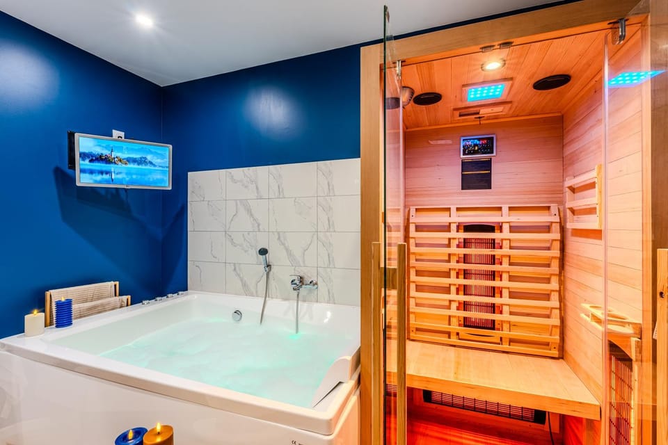Hot Tub, Hot Tub, Sauna, Sauna, Bathroom, TV and multimedia, Spa and wellness centre/facilities, Spa and wellness centre/facilities, heating
