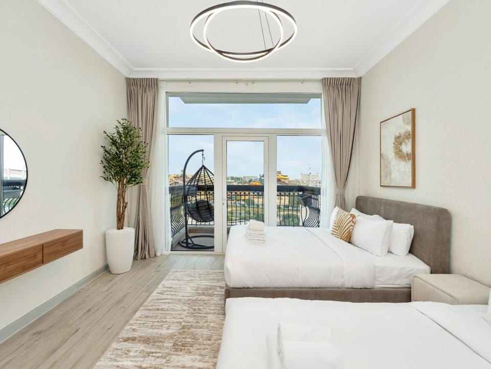 Elite Nest - Ultra Lux 4BR with Billiard just 1 min from Ferrari World & F1 Apartment in Abu Dhabi