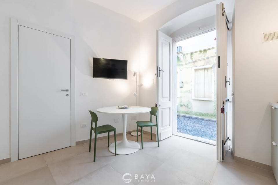 Ca' Rouge - Modern & Bright 3BR Boutique Retreat in the Heart of Carloforte House in Carloforte