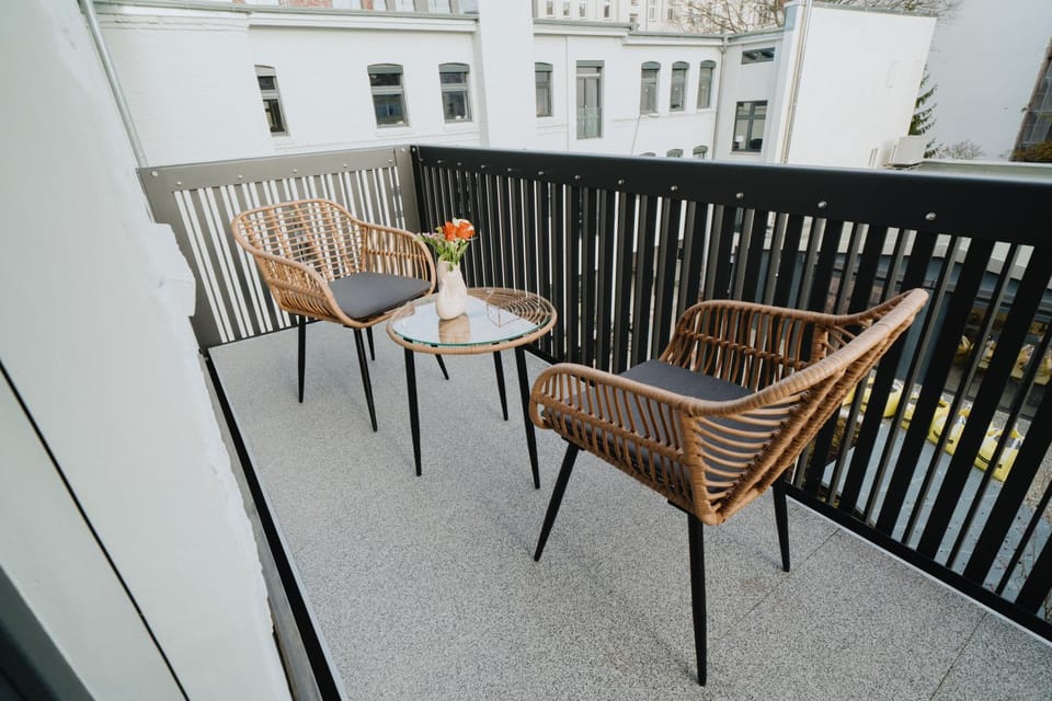 View (from property/room), Balcony/Terrace