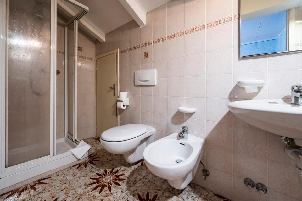 Albergo Monte Giove Hotel in Canton of Valais