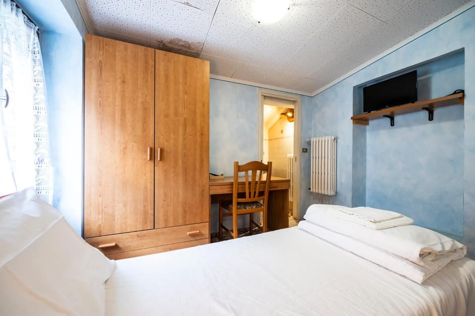 Albergo Monte Giove Hotel in Canton of Valais
