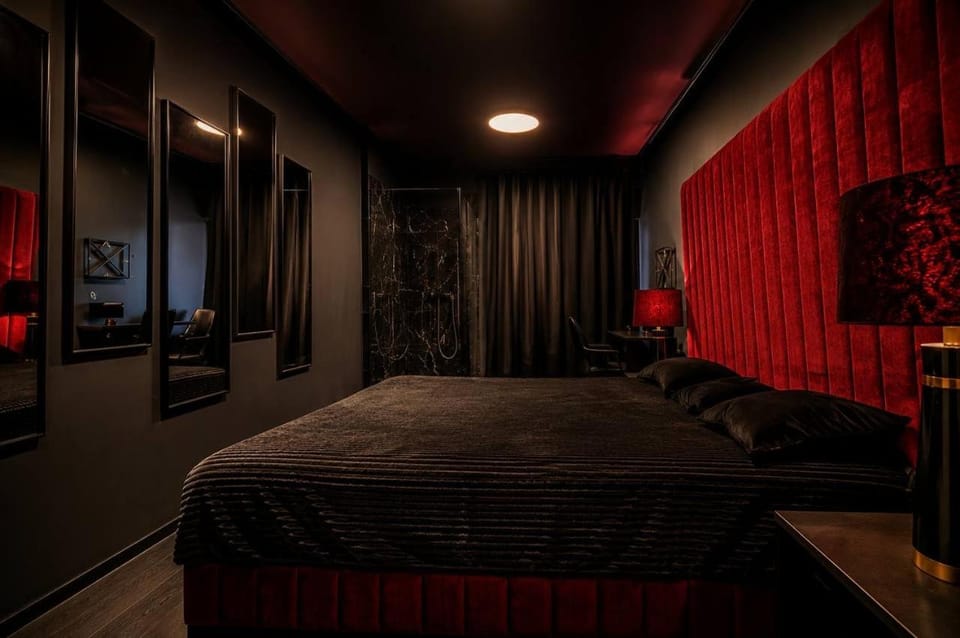 Klub z pokojami i jacuzzi wynajem na imprezy Apartment in Poland