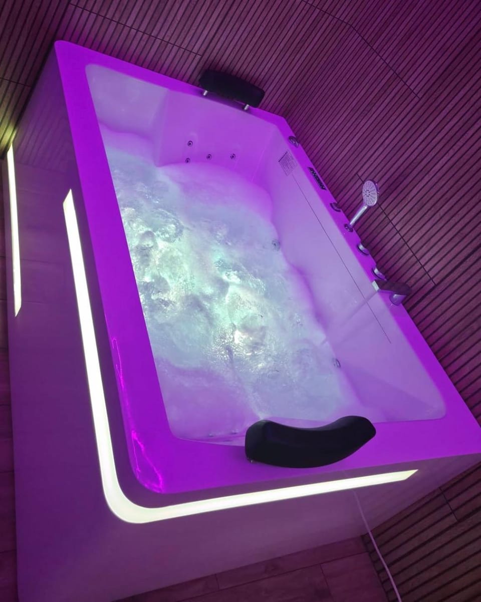 Mostique Spa Apartment with Jacuzzi Apartment in Gdansk