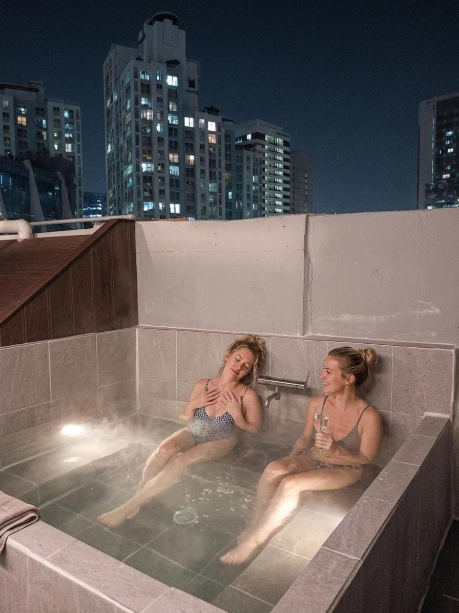 Night, Hot Tub, Guests, Pool view, group of guests