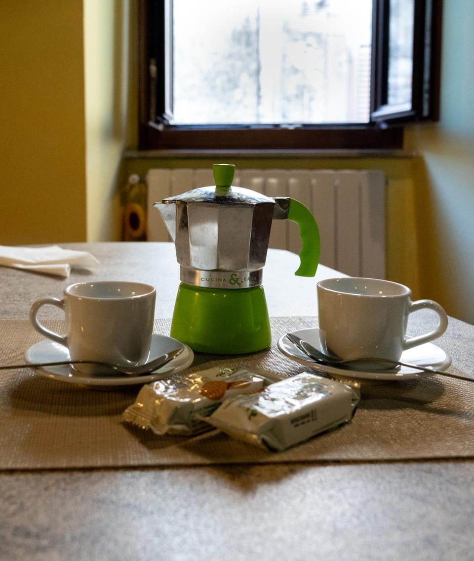 Coffee/tea facilities