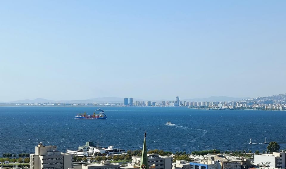 Nearby landmark, Day, Natural landscape, City view, Sea view