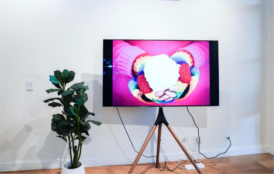 Communal lounge/ TV room, TV and multimedia, Decorative detail
