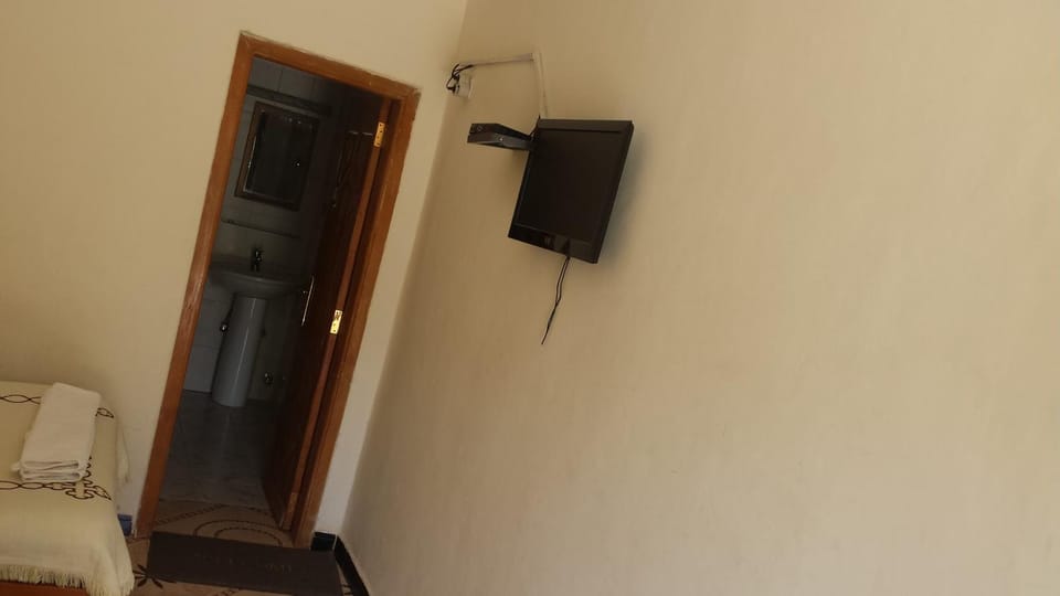 Property building, TV and multimedia, Bedroom