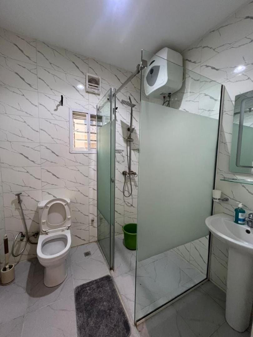 Diligent Homes Modern 3-Bedroom Apartment Apartment in Abuja