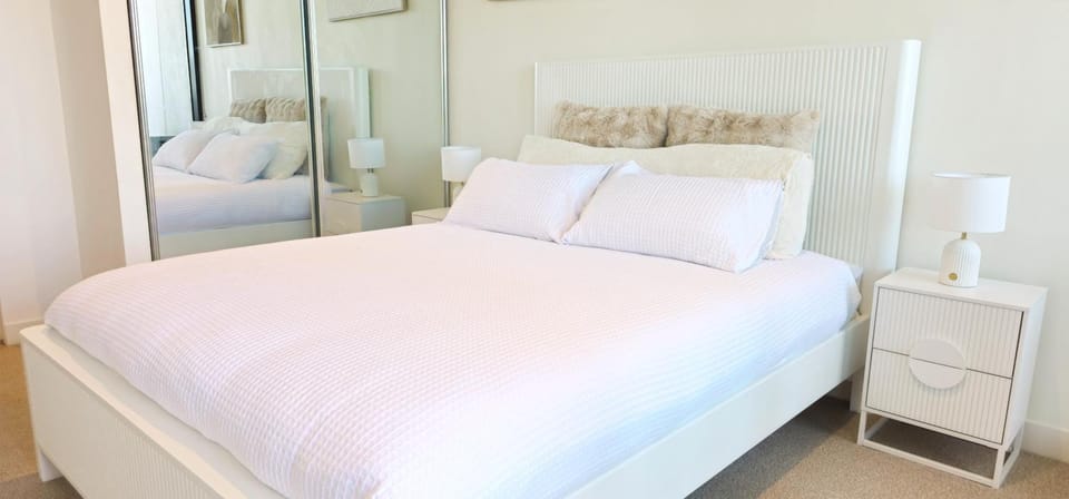 Bed, wardrobe