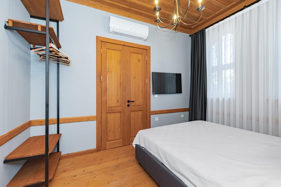 Bed, wardrobe