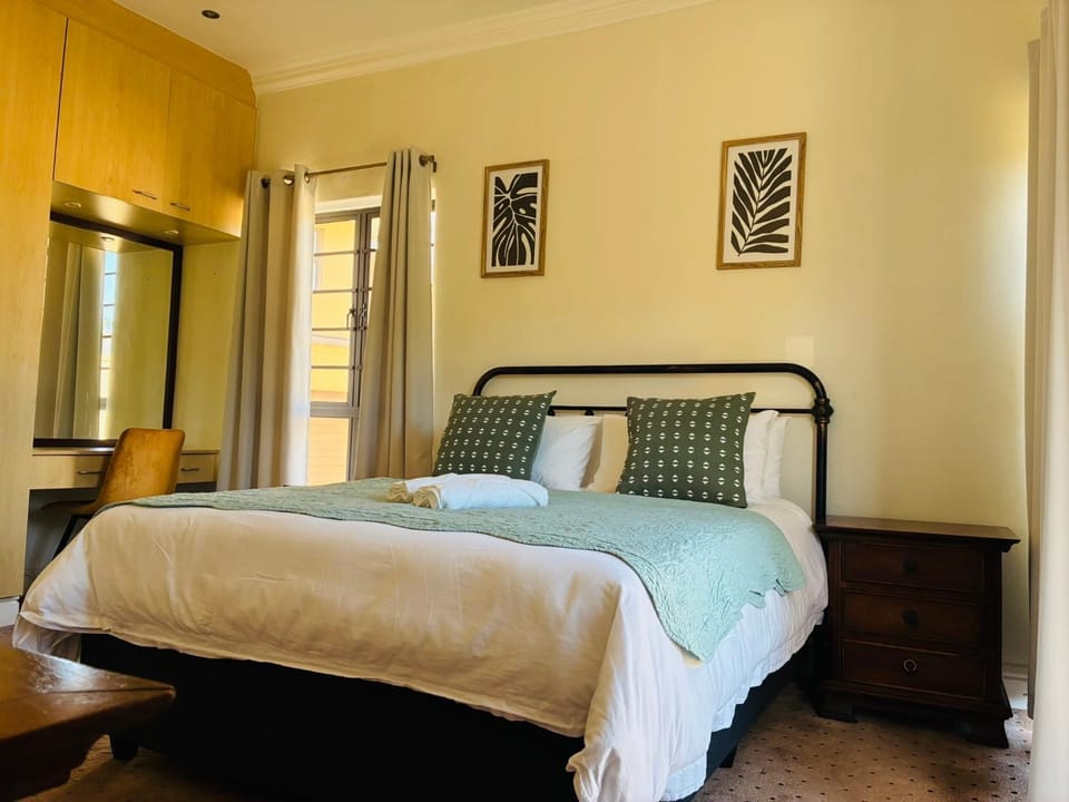 The Folkestone Guest House Bed and Breakfast in Port Elizabeth