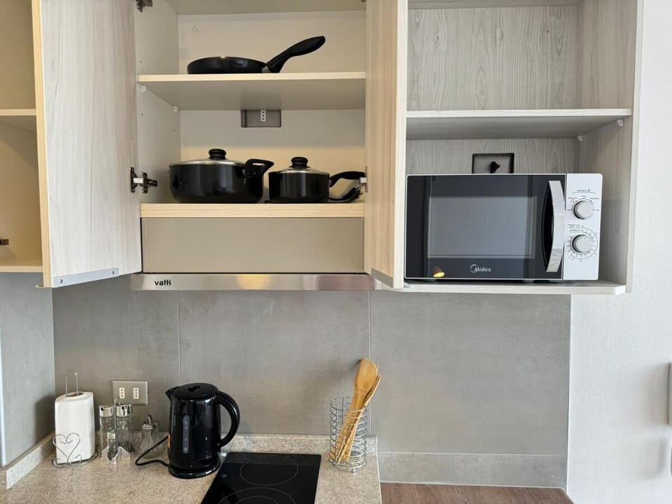 Lo Ovalle - Gran Avenida Metro Apartment in Santiago
