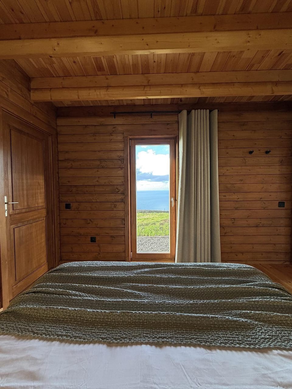 Sunset Eco Shelter 3 Chalet in Madeira District