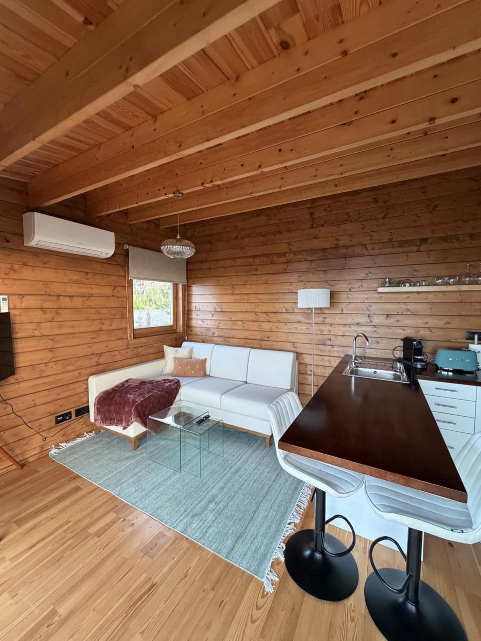 Sunset Eco Shelter 4 Chalet in Madeira District