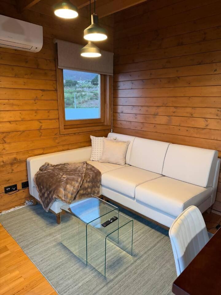 Sunset Eco Shelter 5 Chalet in Madeira District