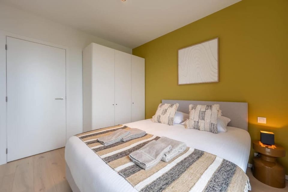 Seaside Apartment with Breathtaking Views Apartment in Ostend