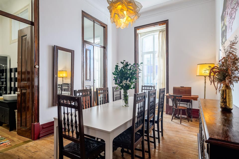 Property building, Living room