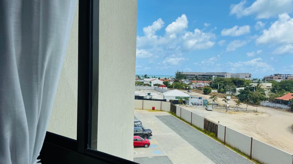 Photo of the whole room, Parking