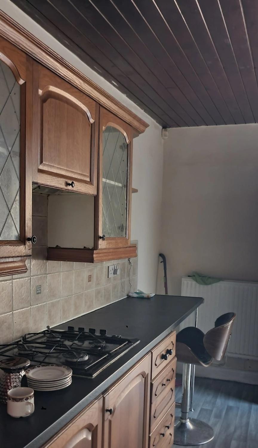 Kitchen or kitchenette, stove