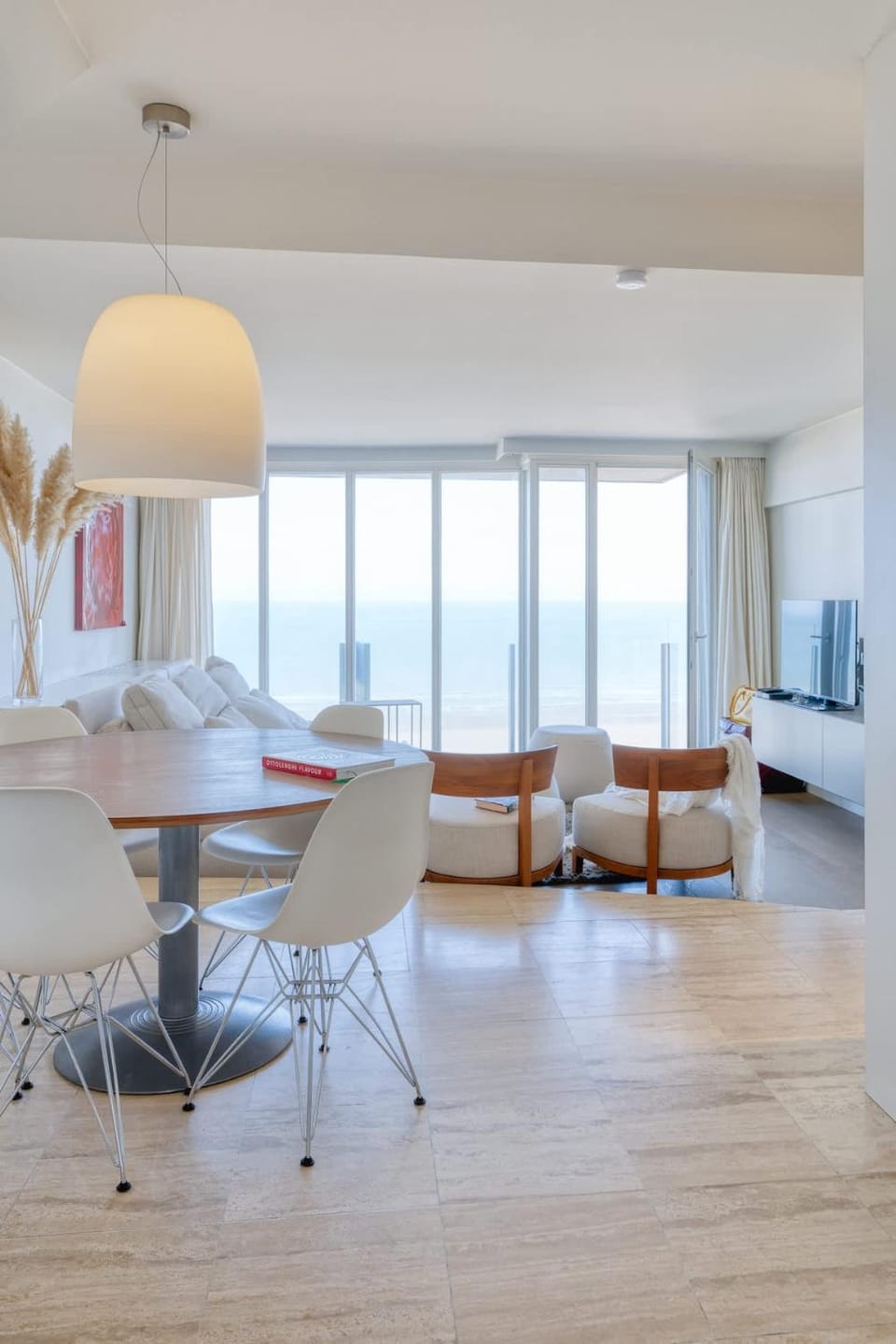 Stunning Seaview Apartment with Parking Apartment in Koksijde