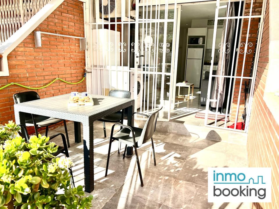 Day, Balcony/Terrace