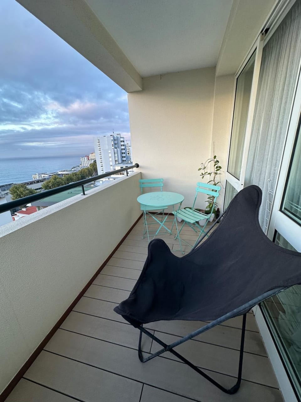 Lido Sea Apart Apartment in Funchal