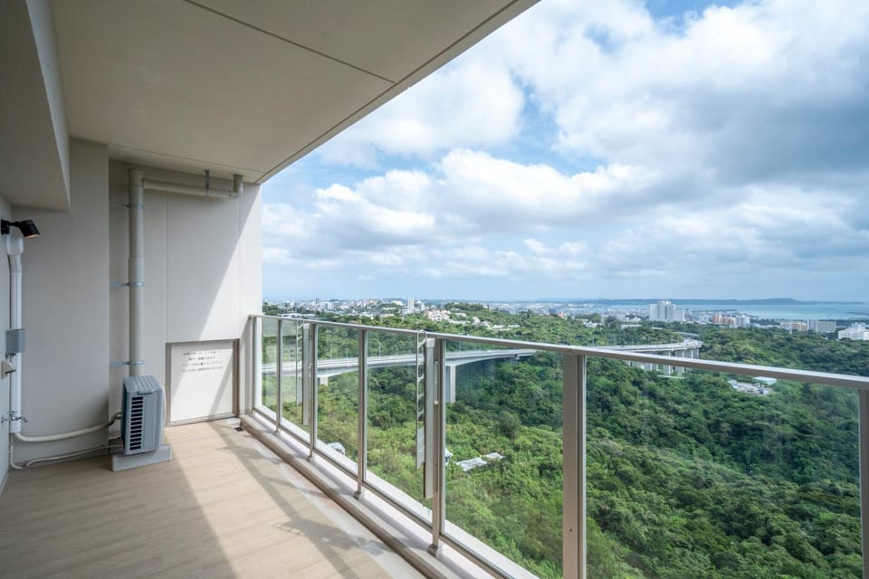 Mondomio Okinawa Resort Rycom Hills 13F Apartment in Okinawa Prefecture