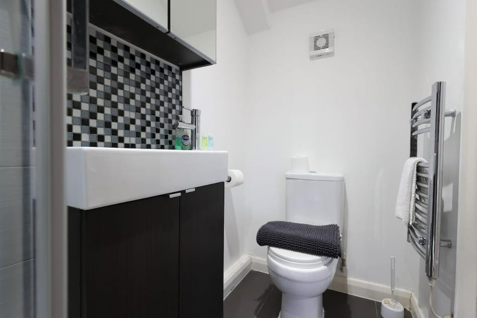 CentralHub3 1BD Studio- Contractor & Travelers Apartment in Cardiff