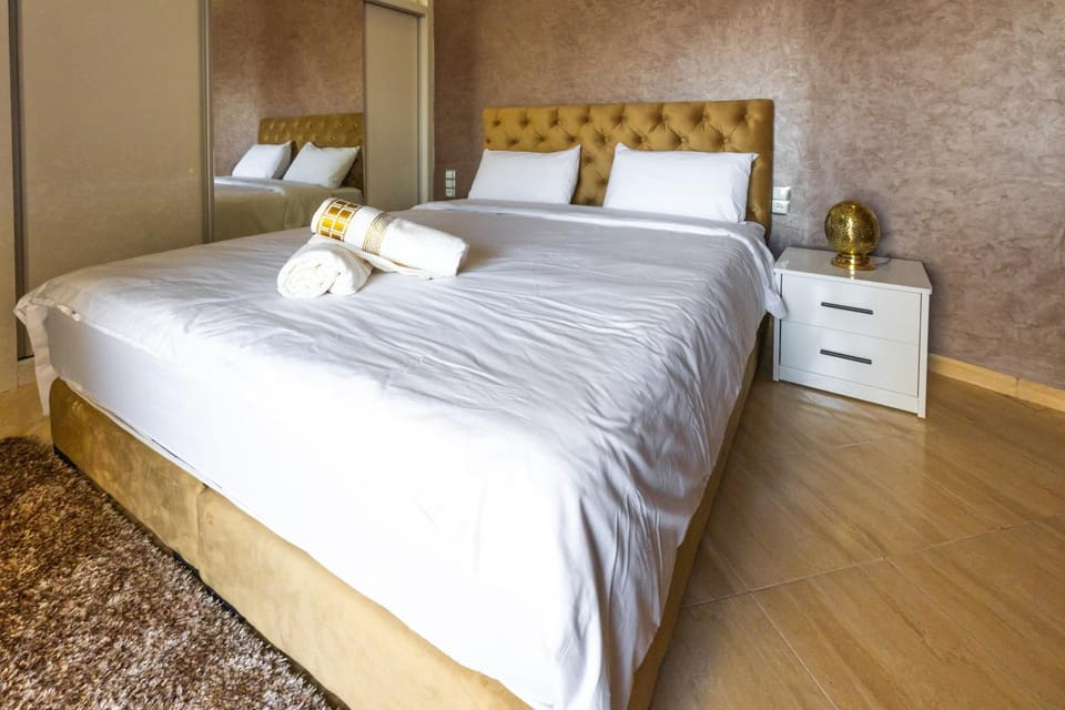 Bed, Photo of the whole room