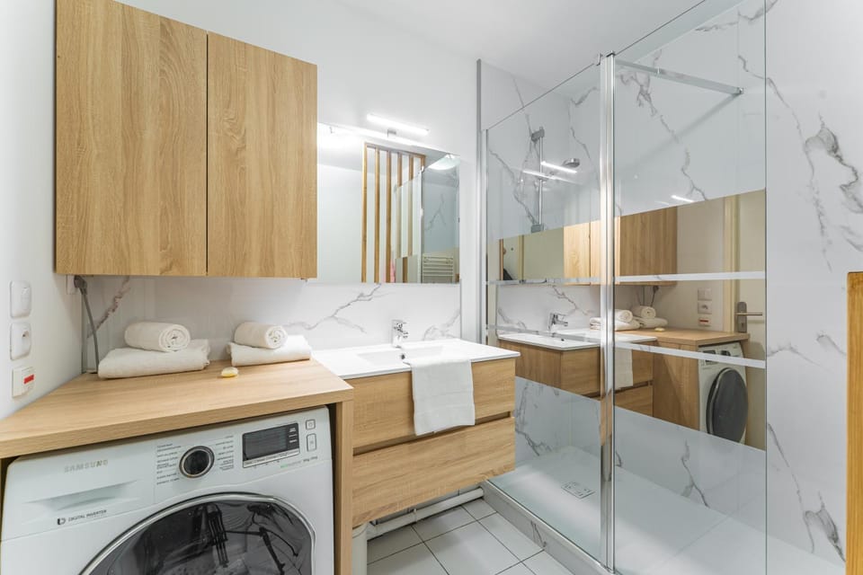 Appart avec Parking & Climatisation à la Cité du Vin Apartment in Bordeaux