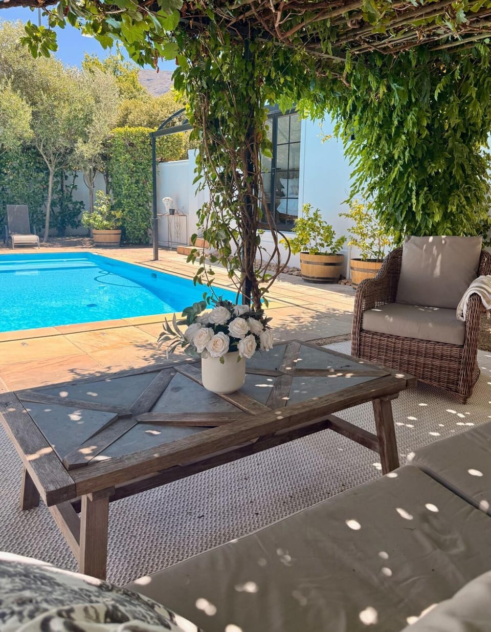 Seating area, Pool view, Swimming pool