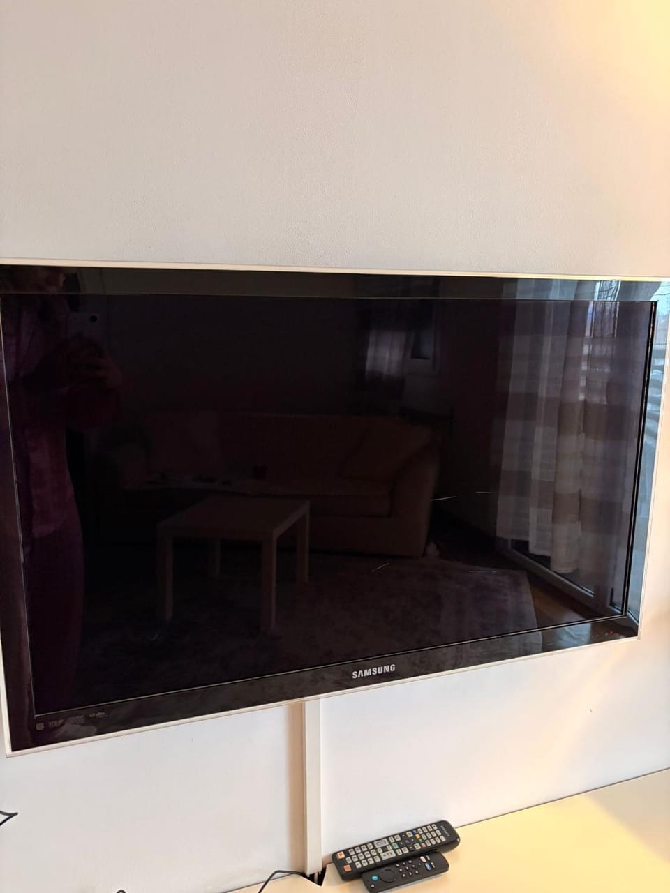 Communal lounge/ TV room, Living room
