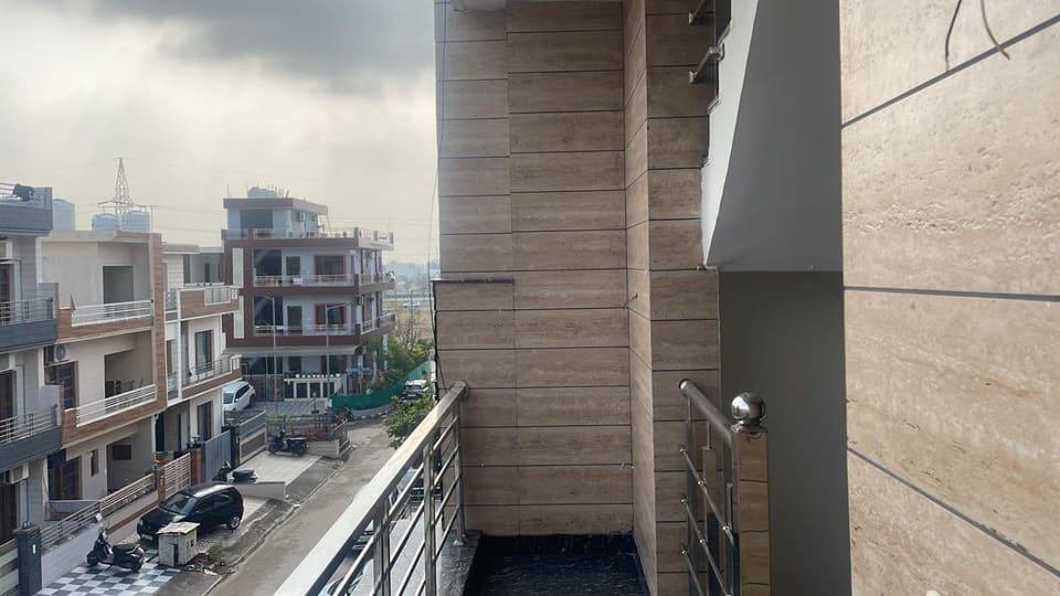 Neighbourhood, City view, Street view