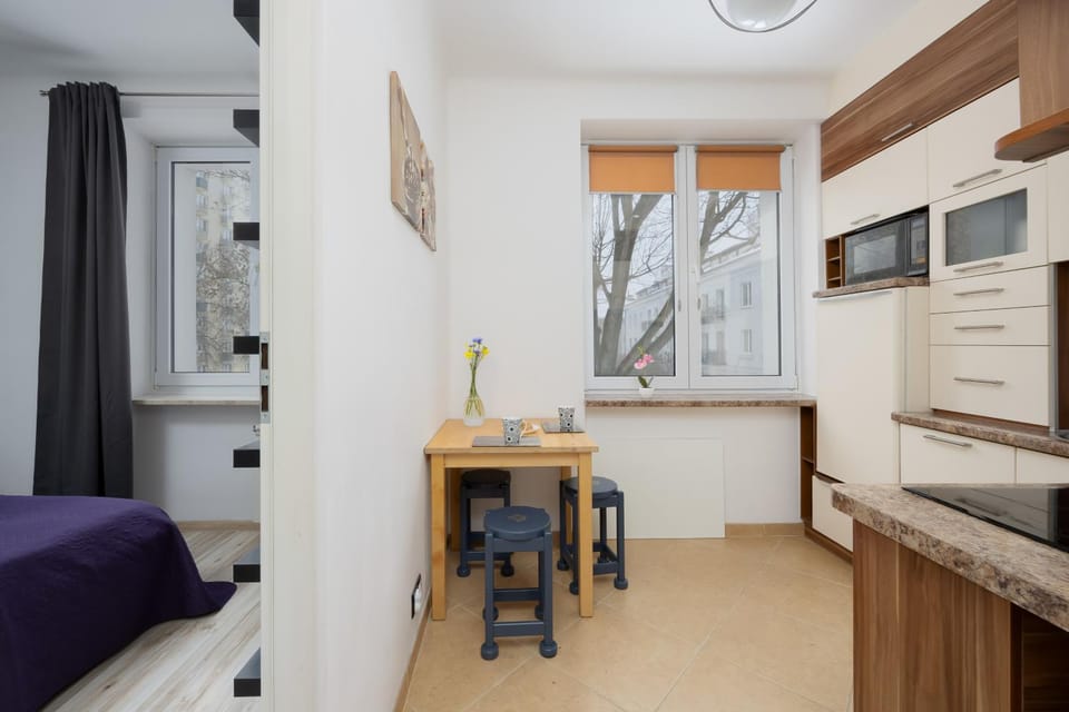 Kitchen or kitchenette, Photo of the whole room, Dining area