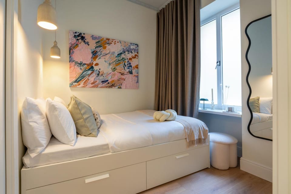 Traditional chic 2 bedroom apartment with Seaview LDEM1-5 Apartment in Valletta