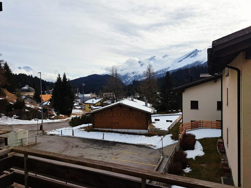 Sanbe Sky View by Quokka 360 - Mountain Apartment with Terrace Apartment in Canton of Grisons
