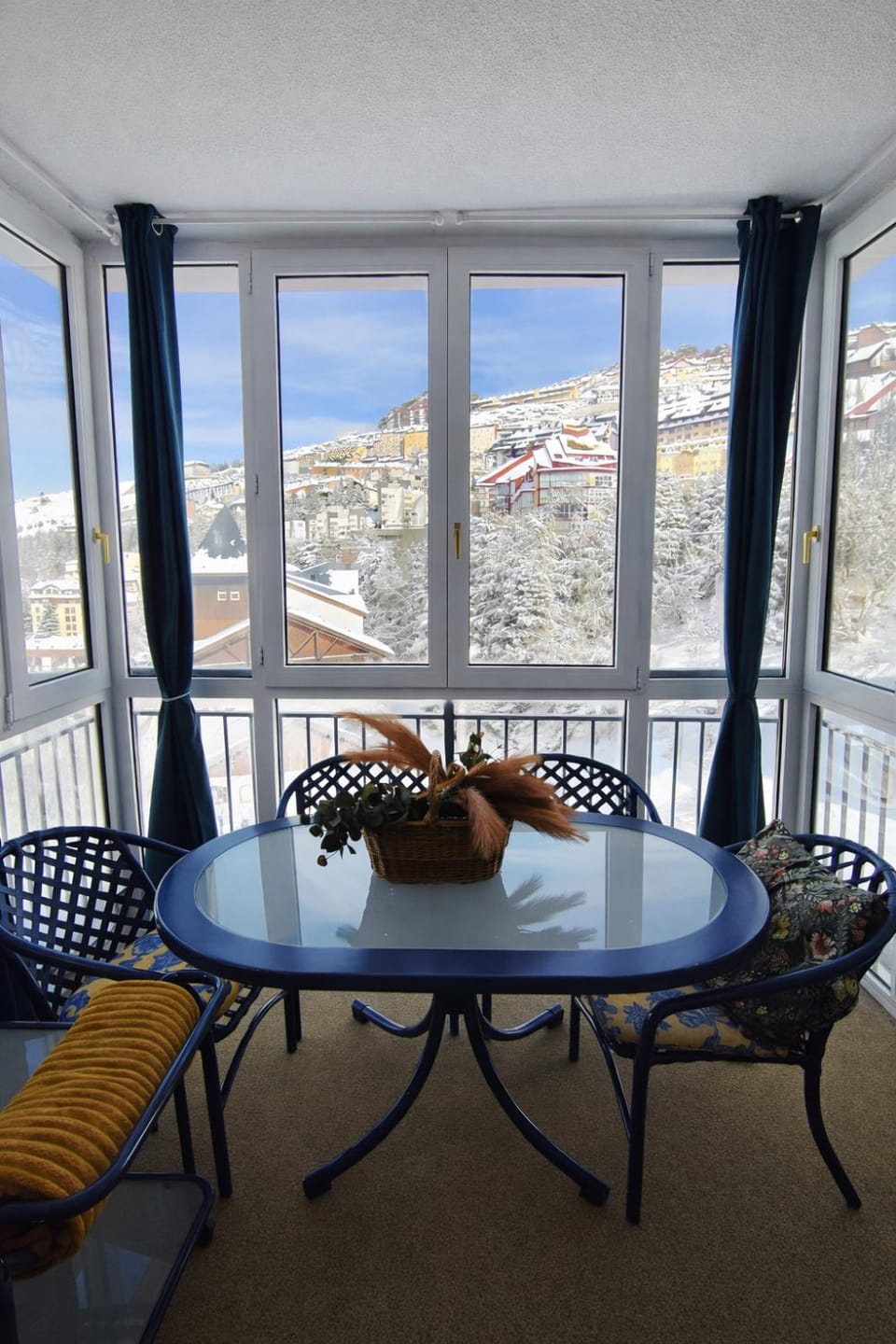 View (from property/room), Balcony/Terrace