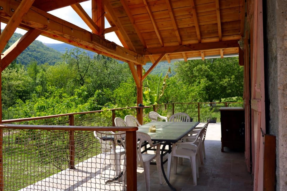 Patio, Garden