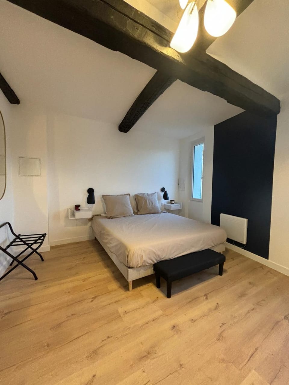 La chambre d'Hotel de l'Equerre Apartment in Toulon