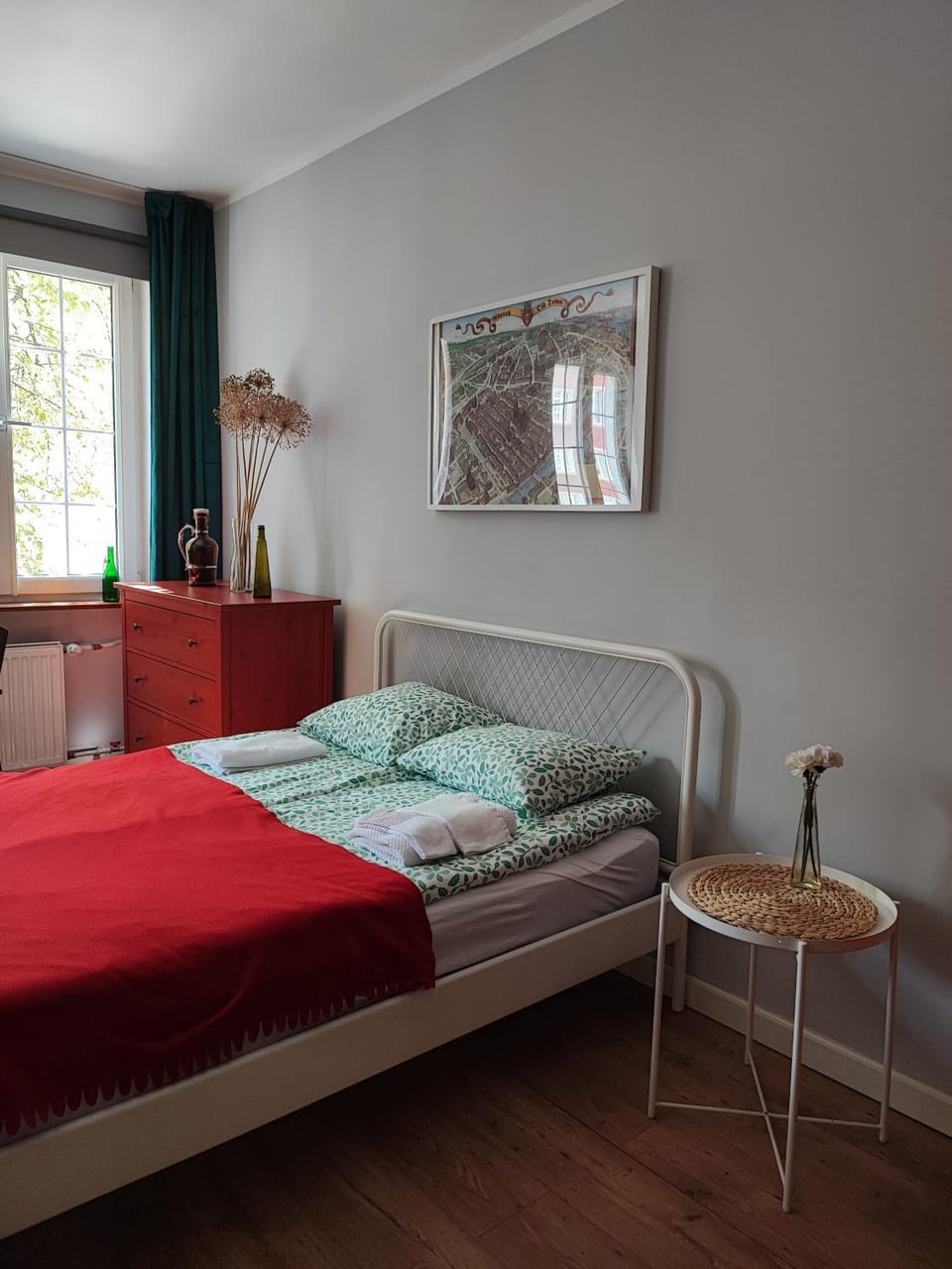 Bed, Photo of the whole room