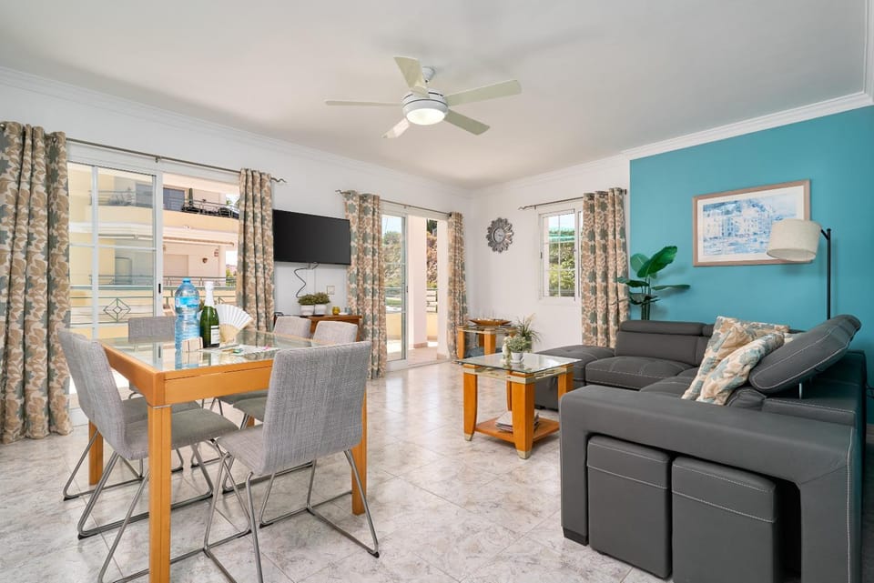 Club Oasis Flat Apartment in Río de Torrox