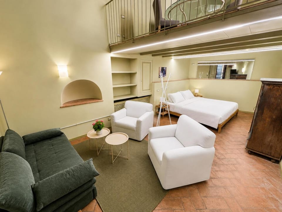 Living room, Seating area
