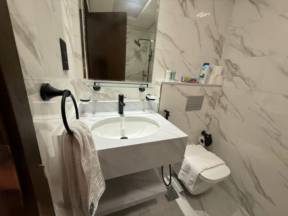 Chic Studio Living Elysee III by Pantheon Apartment in Dubai